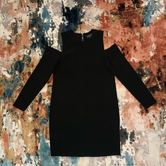 Forever 21 Dresses & Skirts - Ribbed open shoulder dress